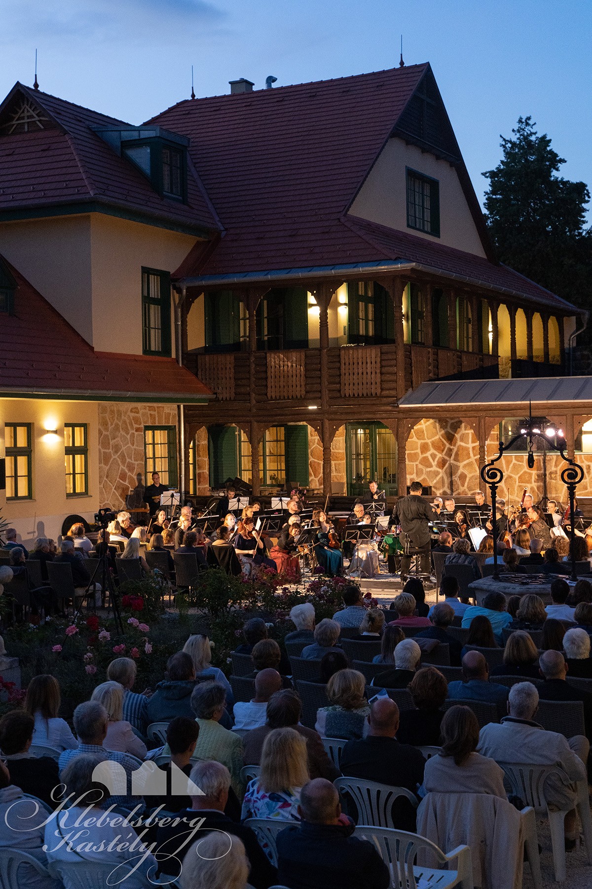 Mesterművek a Rózsakertben A Duna Szimfonikus Zenekar évadnyitó koncertje