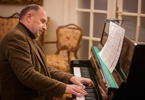 Kaland, titok, varázslat Budapest